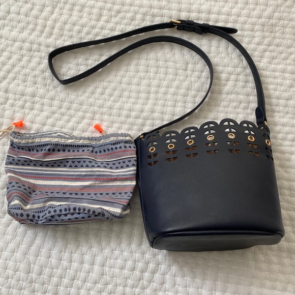 Stella & Dot old navy bucket bag excellent condition - Picture 1 of 3